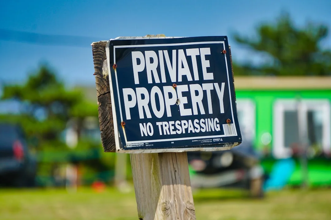 Free vs. Paid Property Valuation Tools for Canadian Investors: Which Should You Choose in 2024?