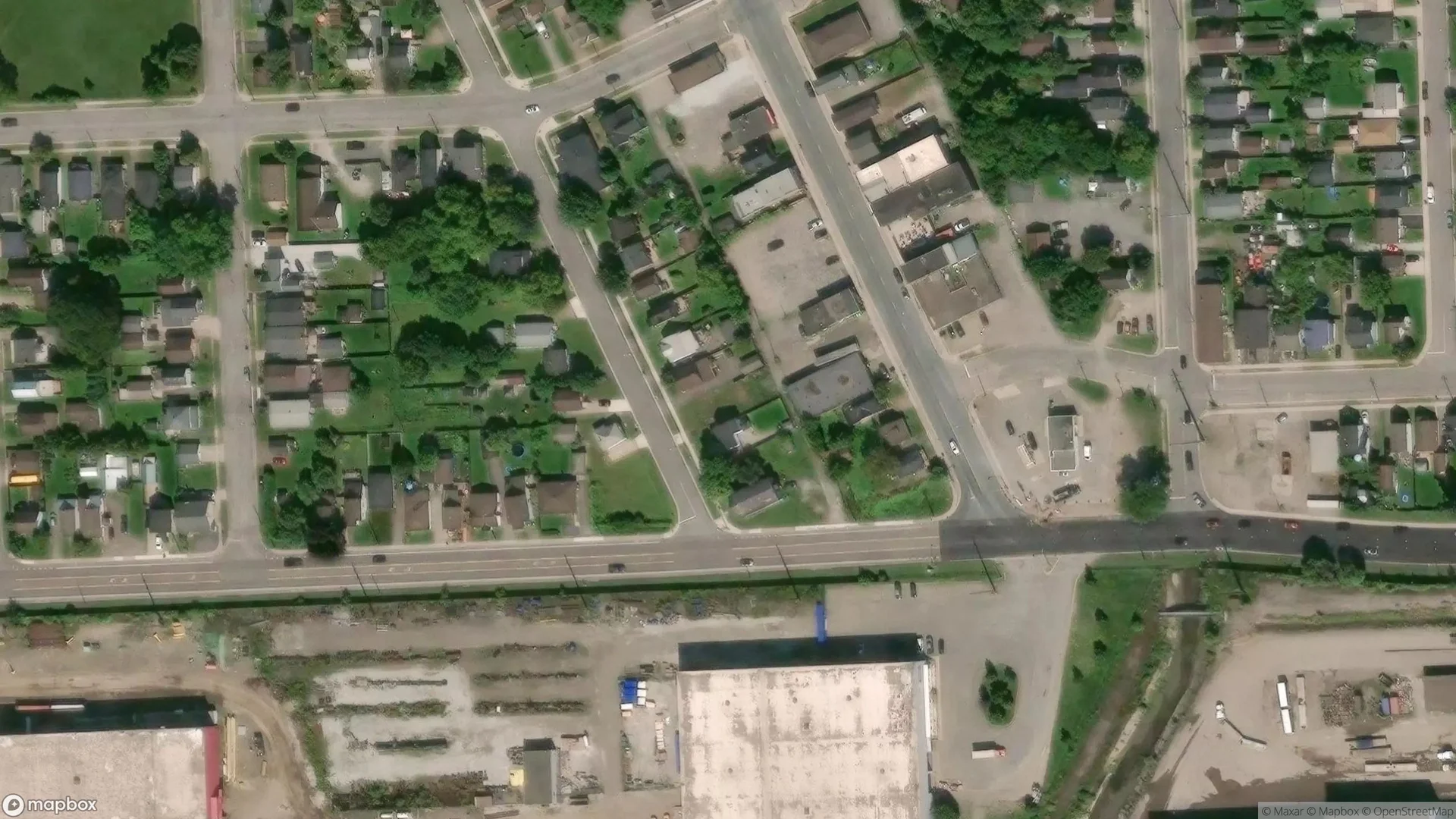 Tax sale property at 278 Sixth Avenue, Sault Ste. Marie, ON - Photo 2