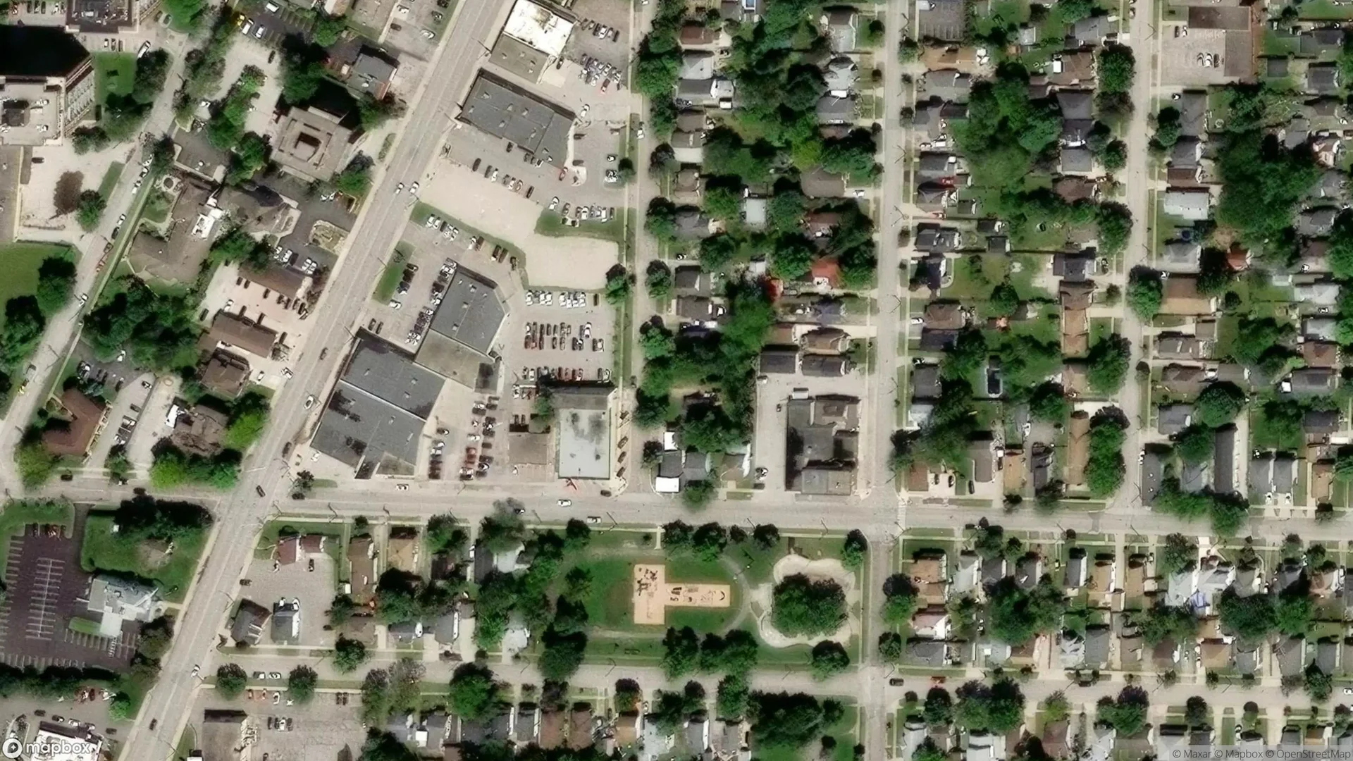 Tax sale property at 114 Dundas Street, Sarnia, ON  N7T 6A7, Sarnia - Photo 2