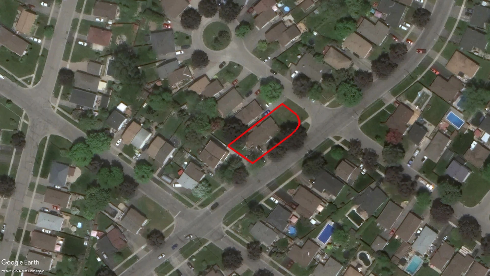 Tax sale property at 226 PHILLIP MURRAY AVE, OSHAWA, Oshawa - Photo 2