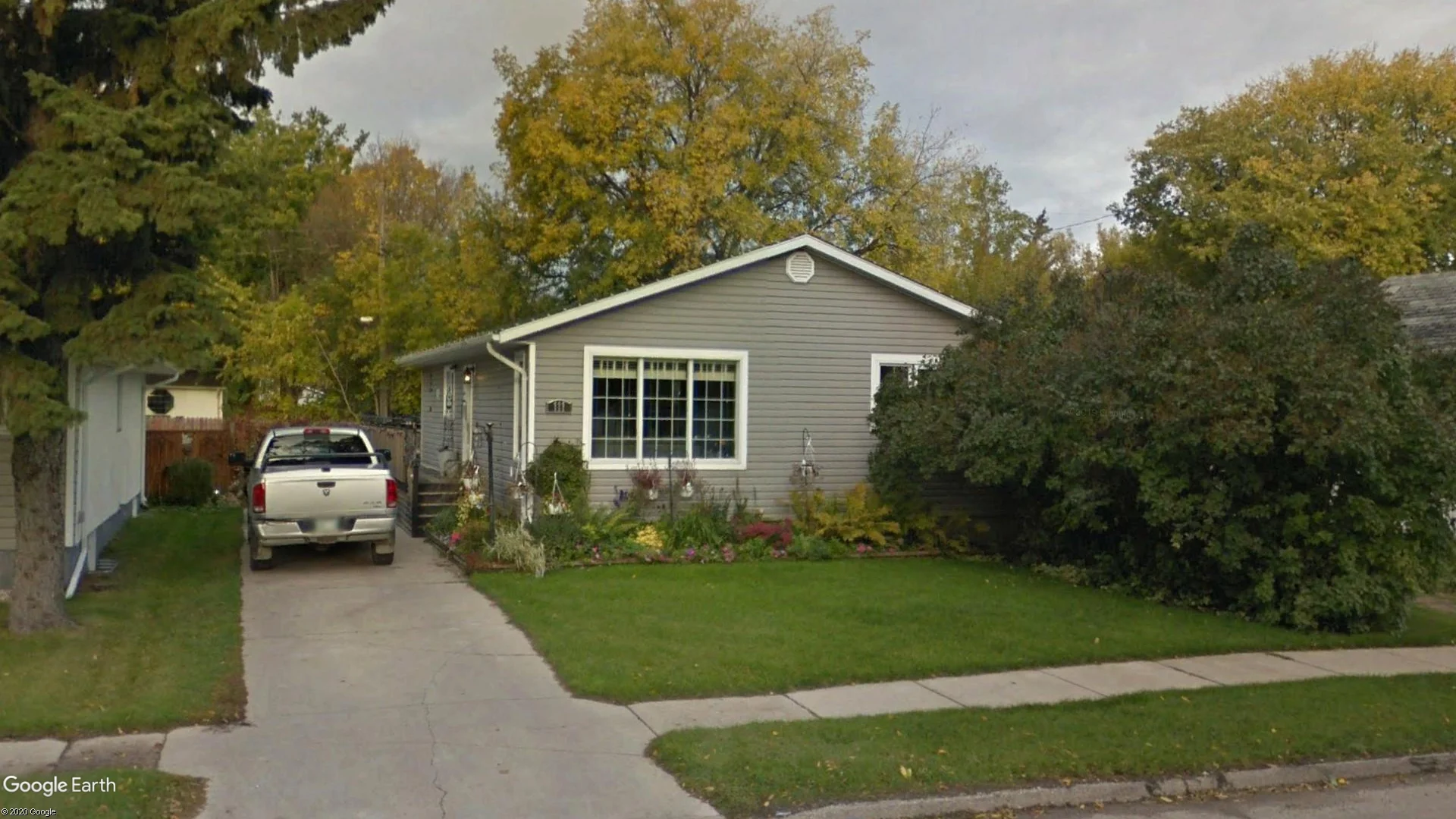 111 8TH ST NW, PORTAGE LA PRAIRIE, MB
