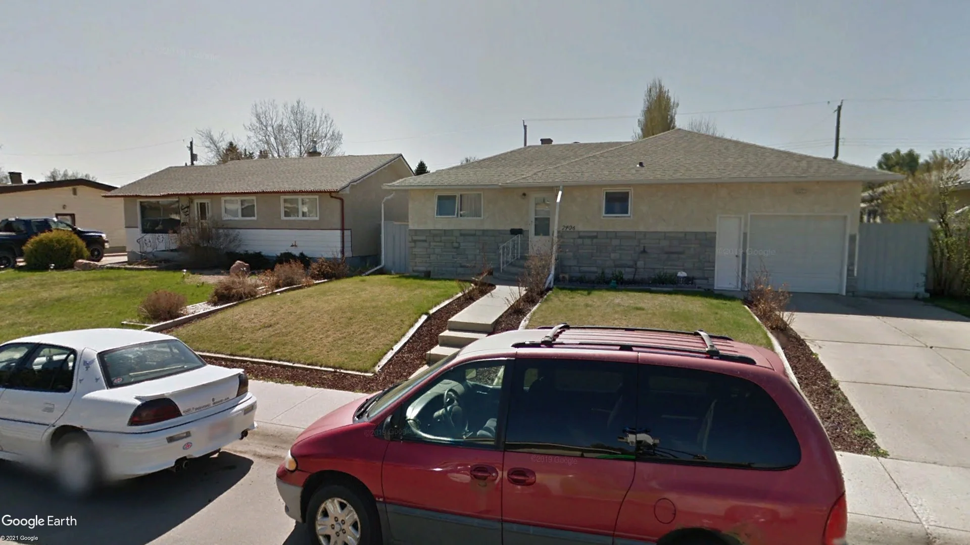 Tax sale property at 2406 7 AVE N, Lethbridge - Photo 4