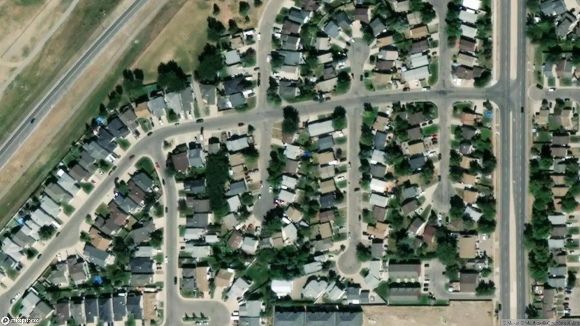 Tax sale property at 409 Stafford Bay N, Lethbridge, AB  T1H 6E2, Lethbridge - Photo 2