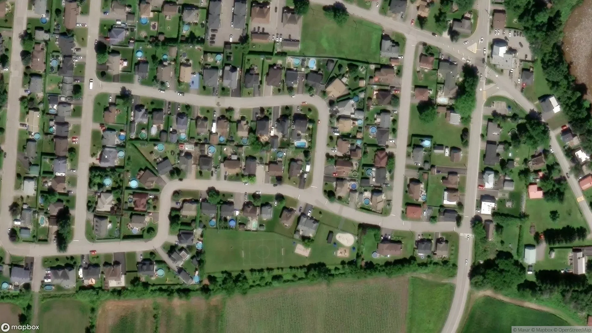 Tax sale property at , SAINT-ROCH-DE-L'ACHIGAN - Photo 2