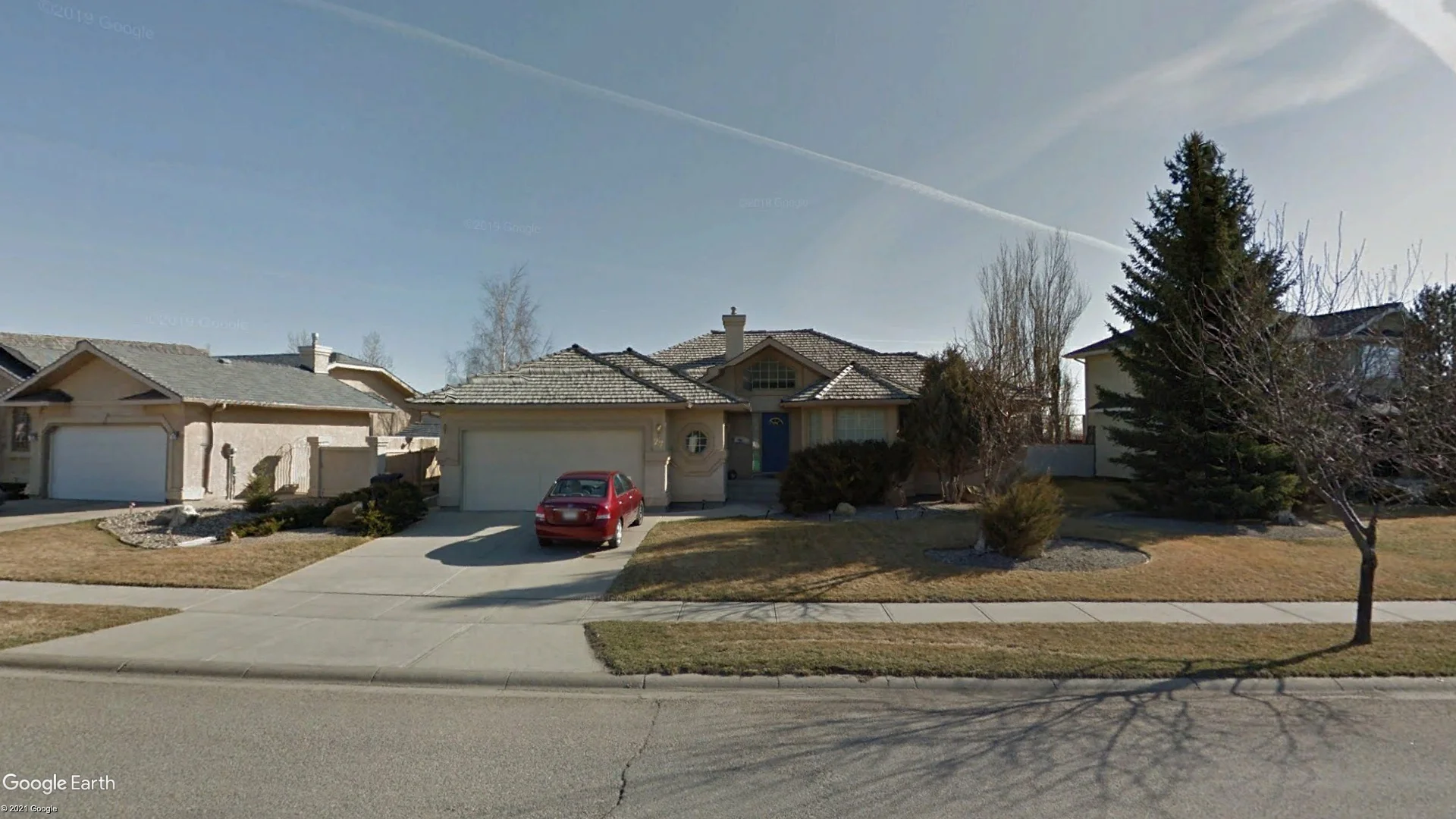 Tax sale property at 27 CANYON BLVD W, Lethbridge - Photo 3