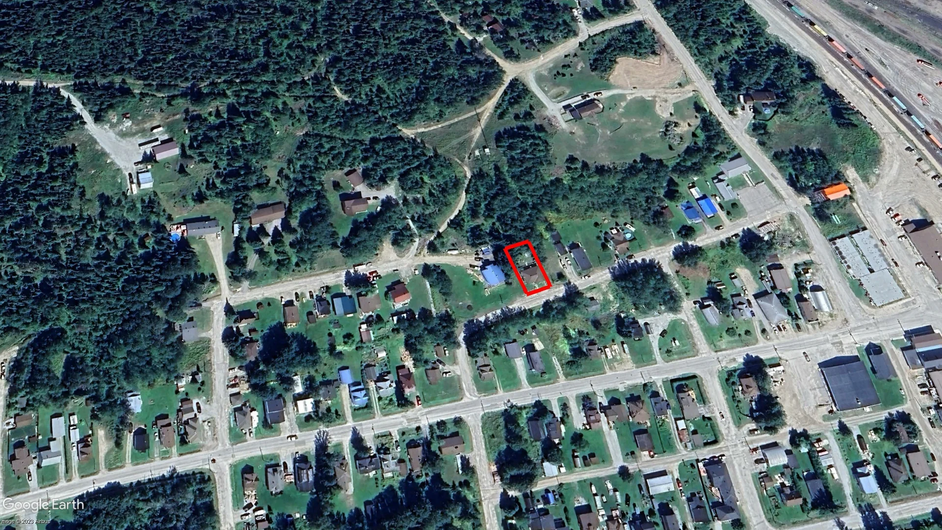 Tax sale property at 81 Second Avenue, Hornepayne, Hornepayne - Photo 2