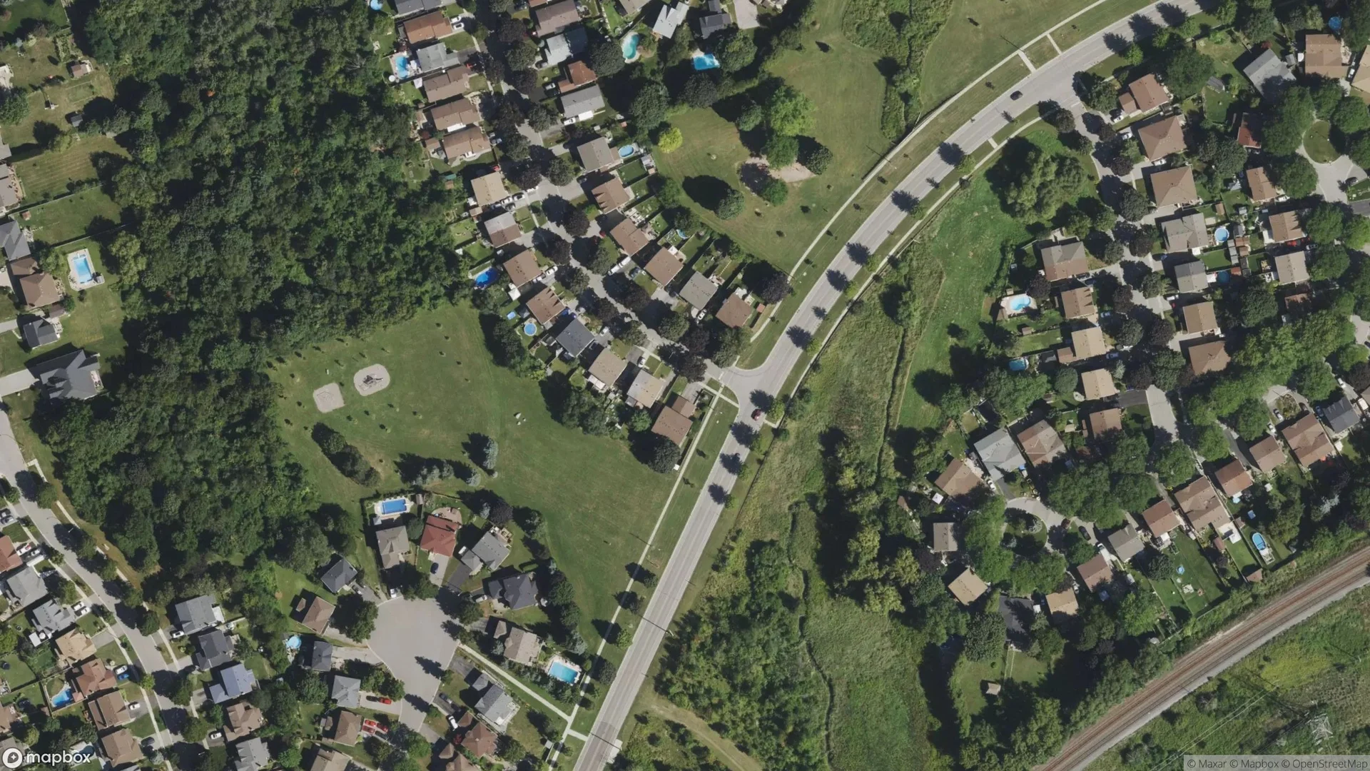 Tax sale property at , Oshawa - Photo 2