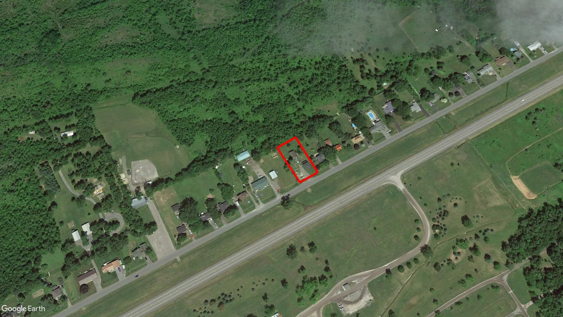 Tax sale property at 13165 Riverside Drive, South Dundas - Photo 3