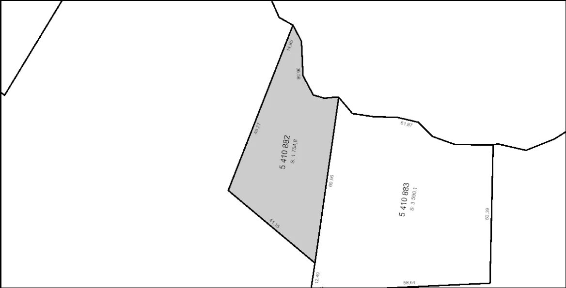 Tax sale property at 10, chemin du Lac-à-Pierre, La Vallee-de-la-Gatineau - Photo 4