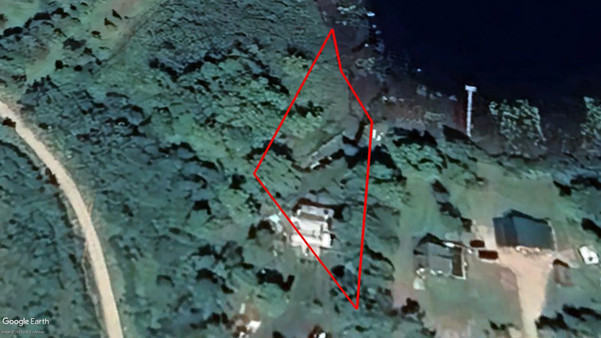 Tax sale property at 10, chemin du Lac-à-Pierre, La Vallee-de-la-Gatineau - Photo 3