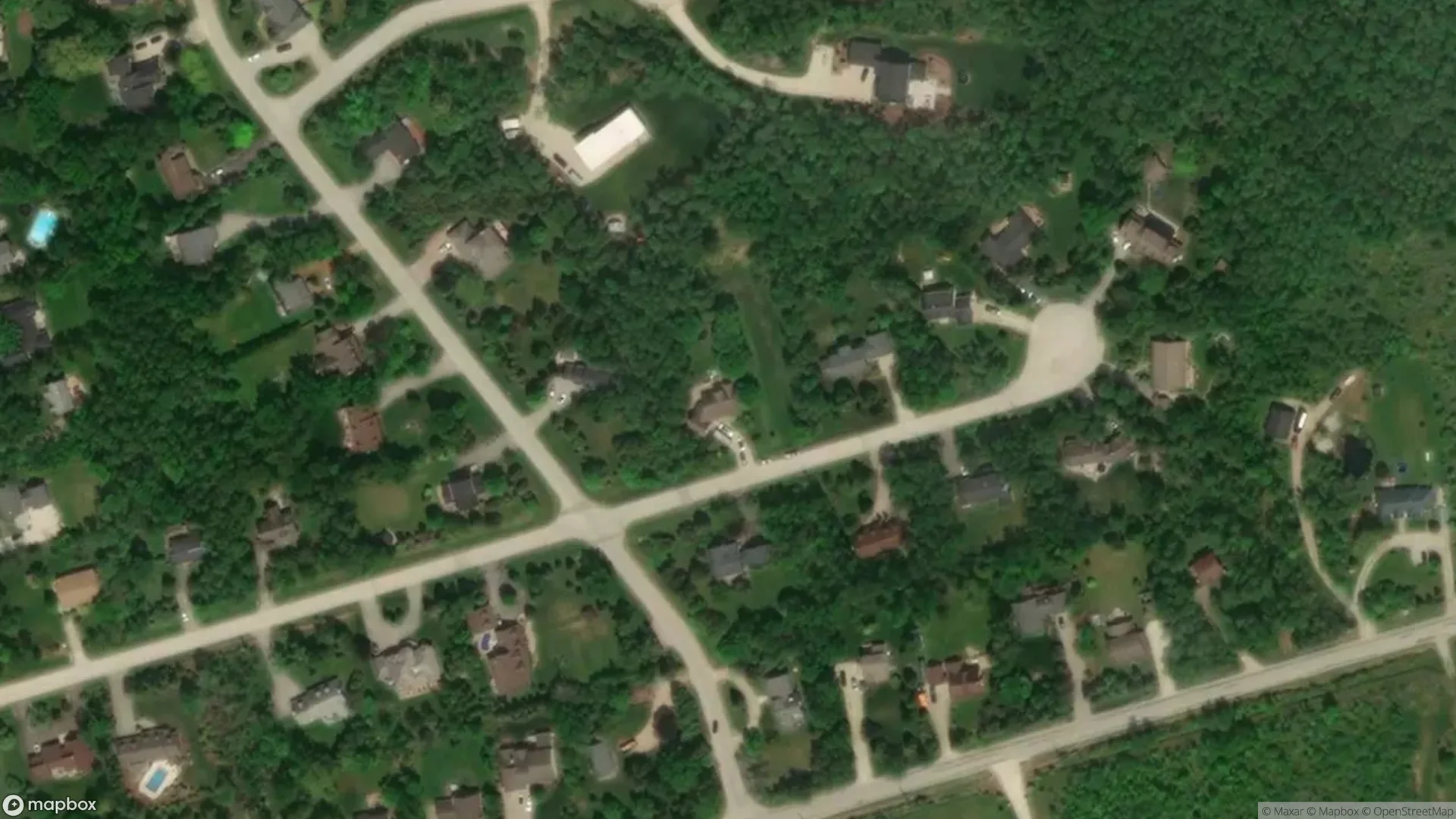 Tax sale property at 10 Parkland Dr., Collingwood, Clearview - Photo 2