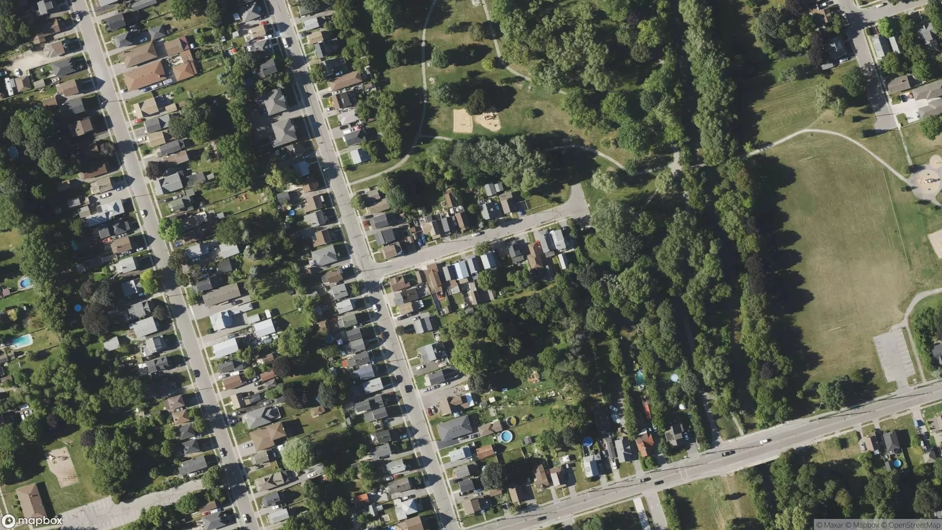 Tax sale property at , Oshawa - Photo 2