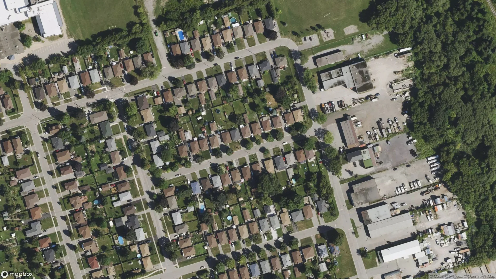 Tax sale property at , Oshawa - Photo 2