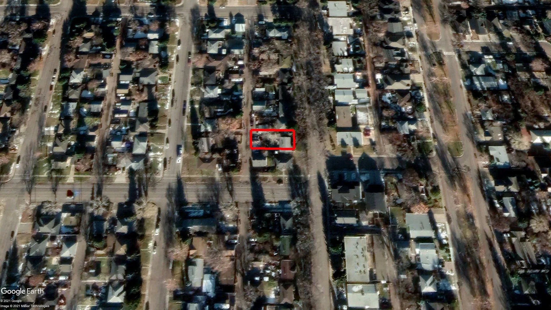 Tax sale property at 430 28 ST S, Lethbridge - Photo 2