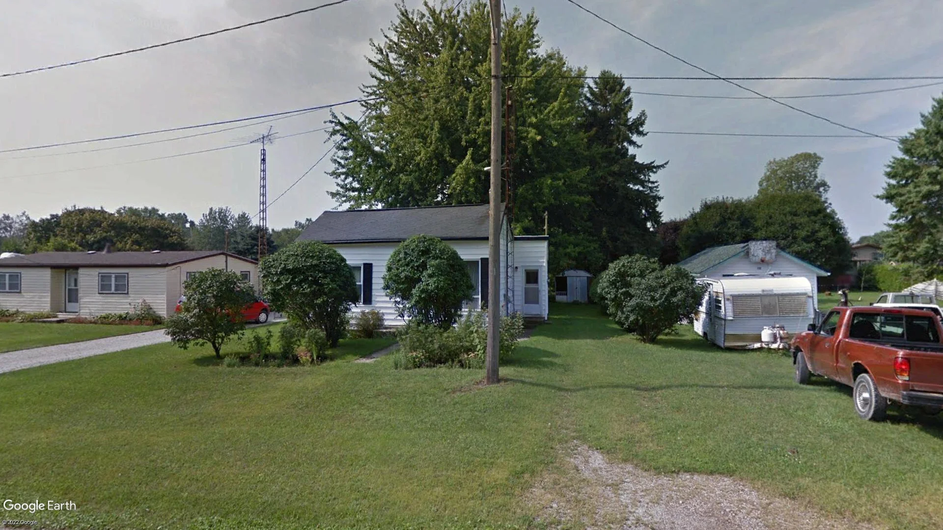 Tax sale property at 220 Flora Street, West Elgin - Photo 4