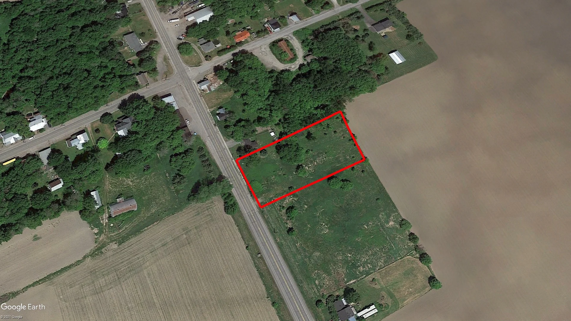 Tax sale property at 3325 County Rd. 31/Bank St., Winchester Springs, South Dundas - Photo 2