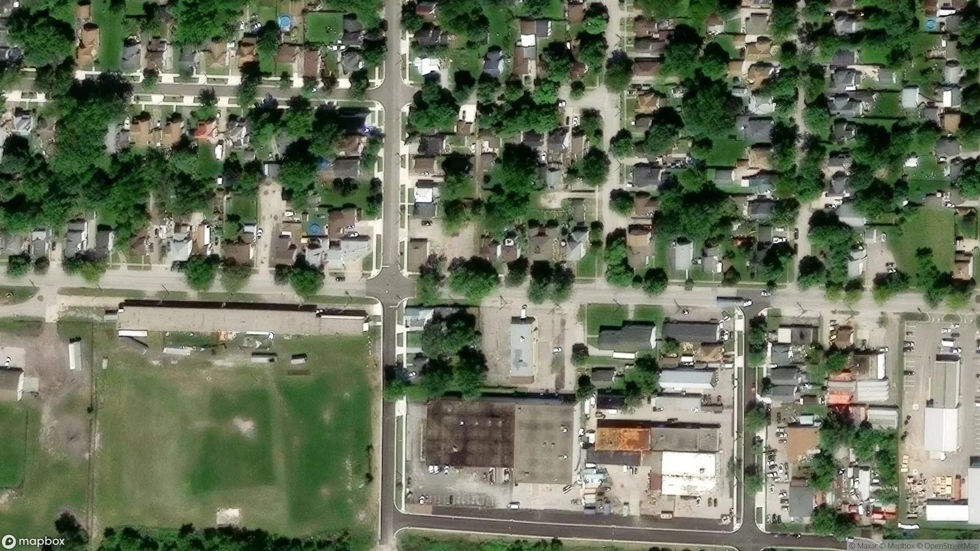 Tax sale property at , Sarnia - Photo 2