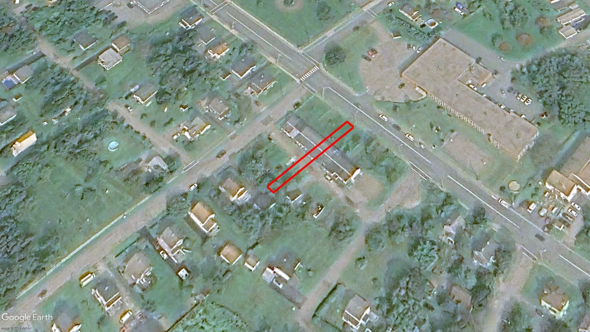 595 MAIN ST LAND DWELLING