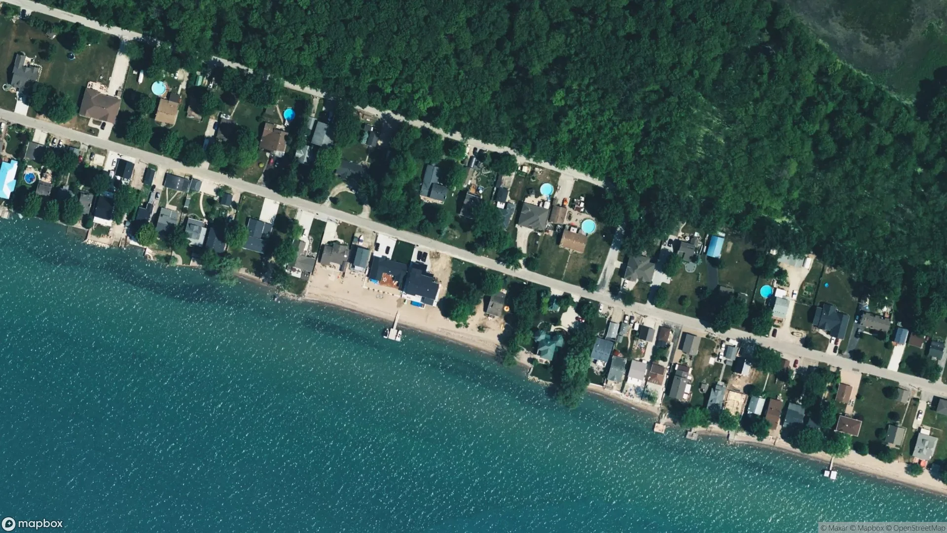 Tax sale property at , Amherstburg - Photo 2