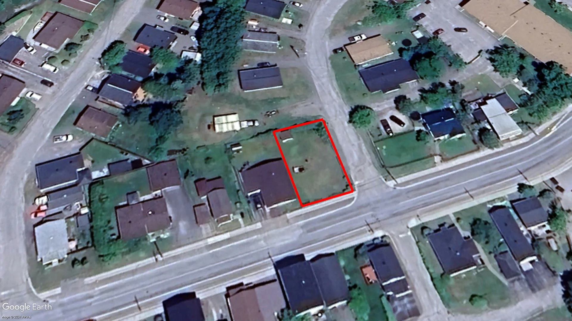 Tax sale property at 106 Lang St, Cobalt, Cobalt - Photo 2