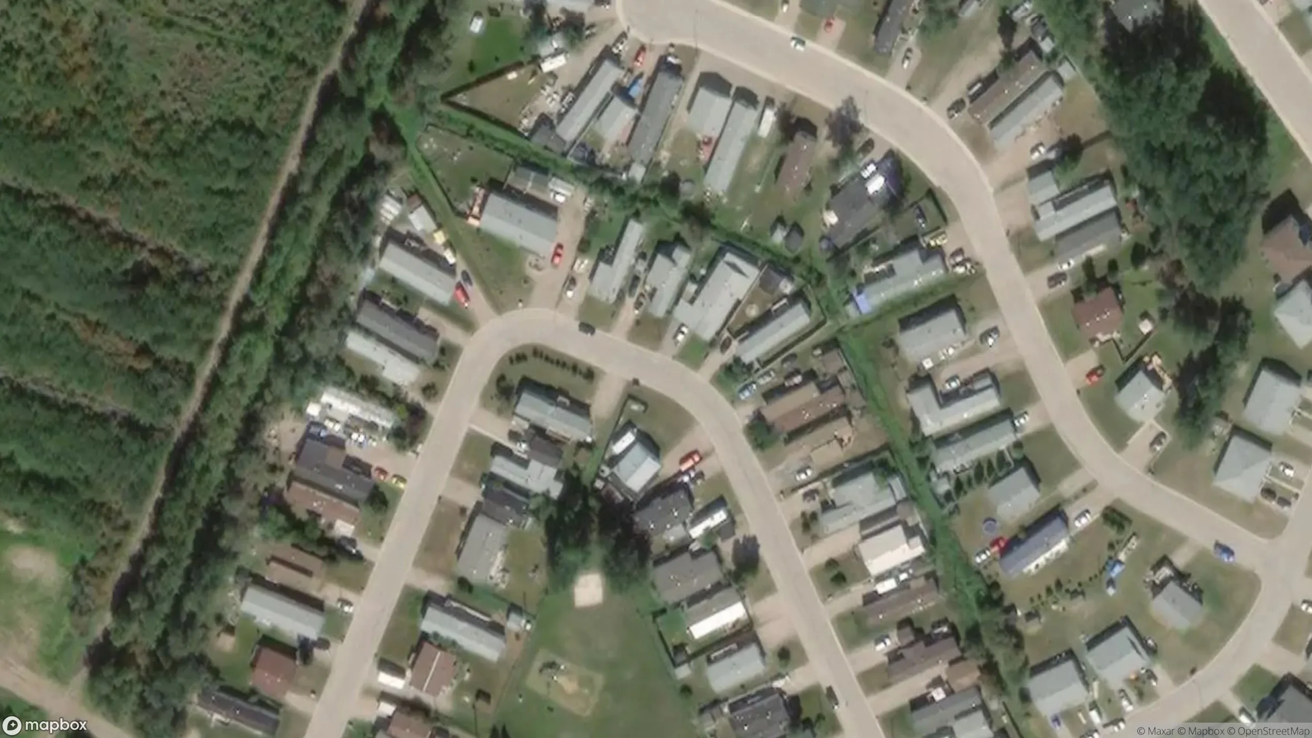 Tax sale property at , Hay River - Photo 2