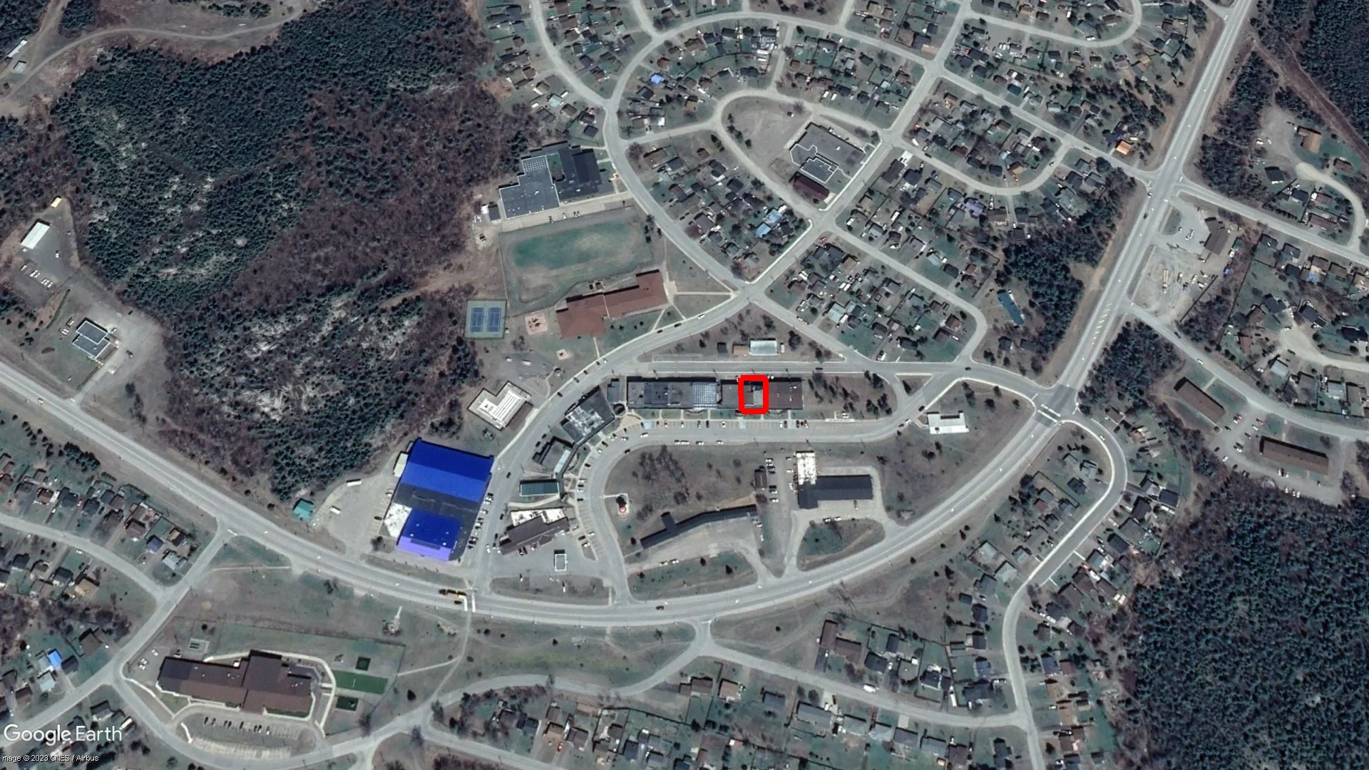 Tax sale property at 33-35 Simcoe Plaza, Terrace Bay, Terrace Bay - Photo 3