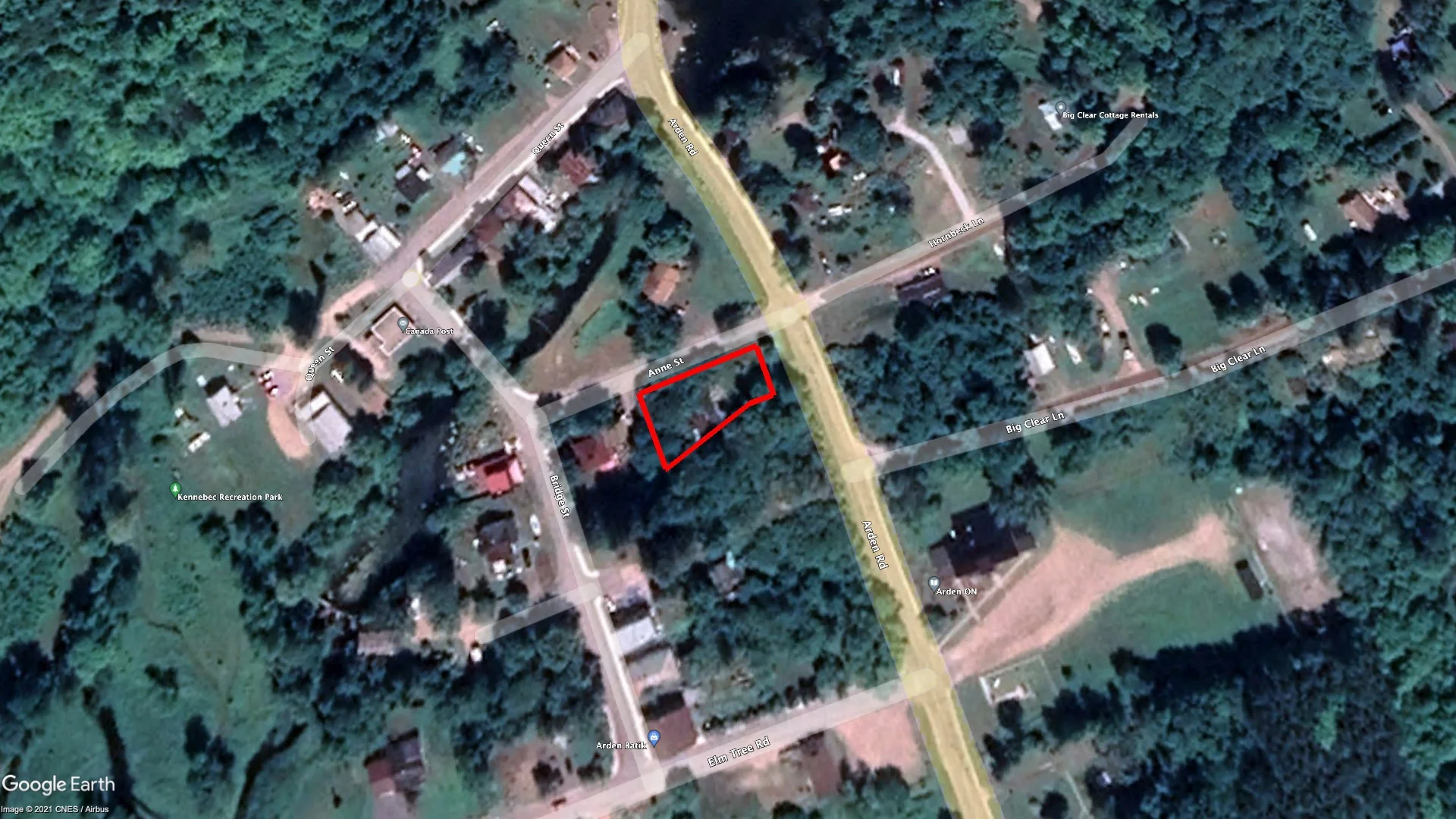 Tax sale property at 1016 Ann Street, Arden, Central Frontenac - Photo 2