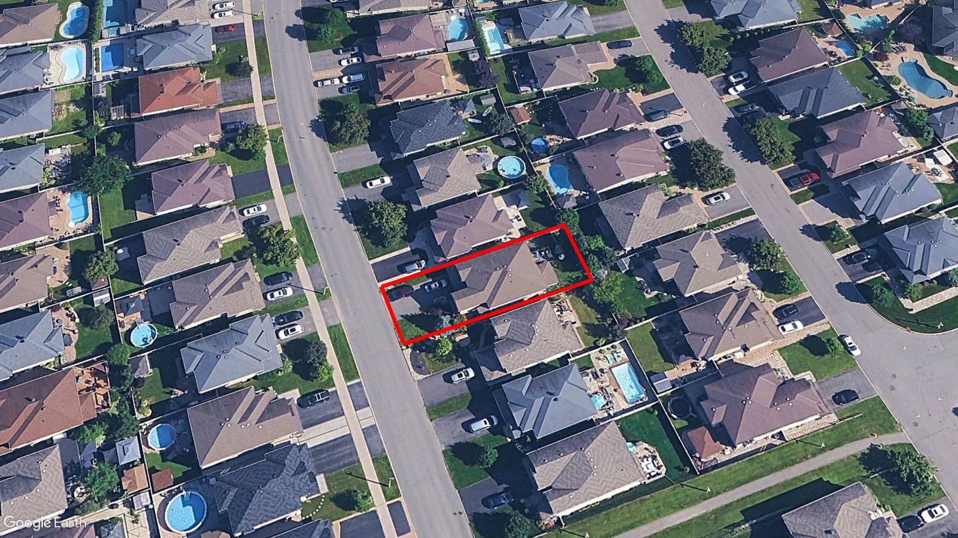 Tax sale property at , Ottawa - Photo 2