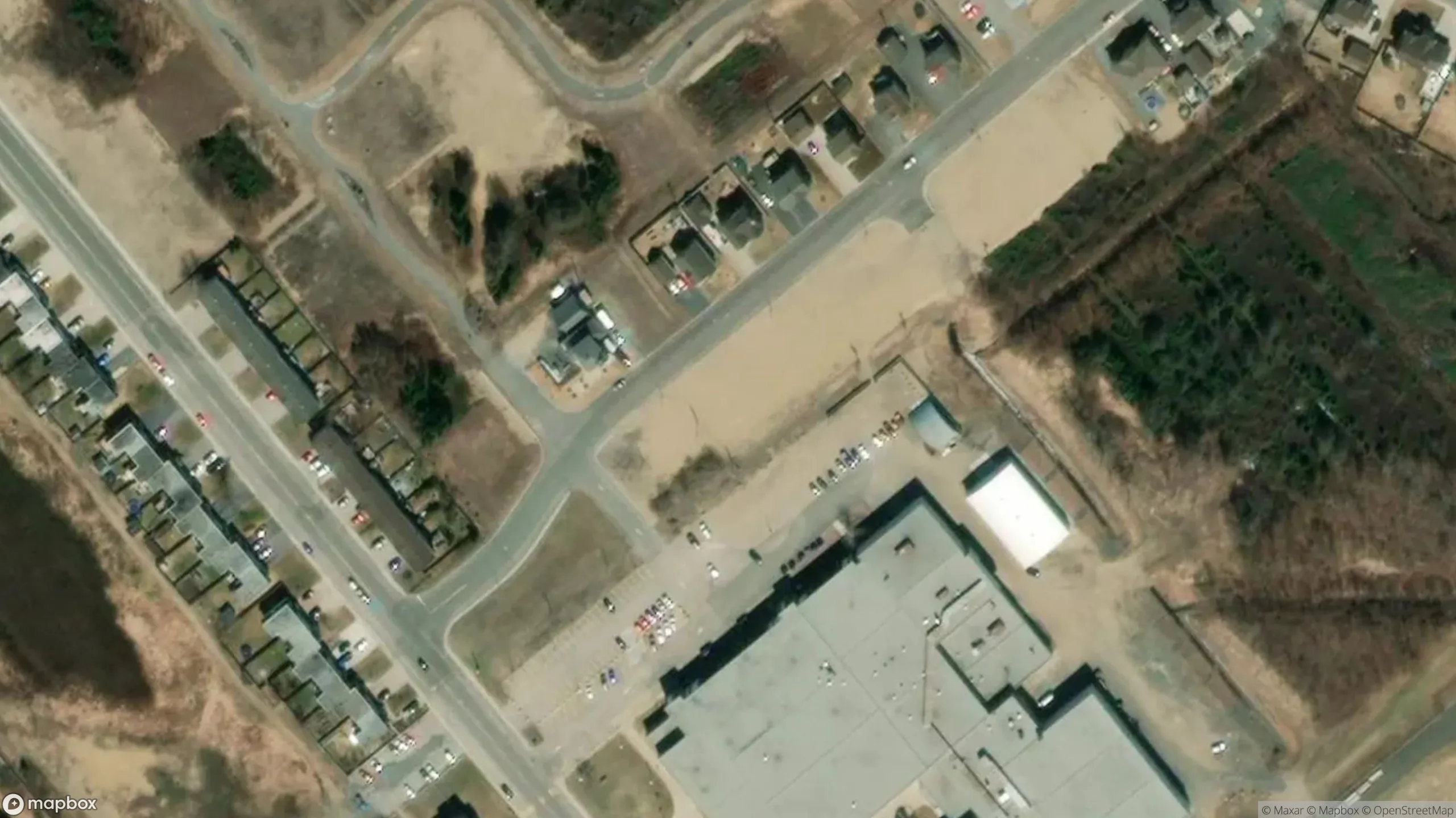 Tax sale property at , Ville de Sept-Îles - Photo 2
