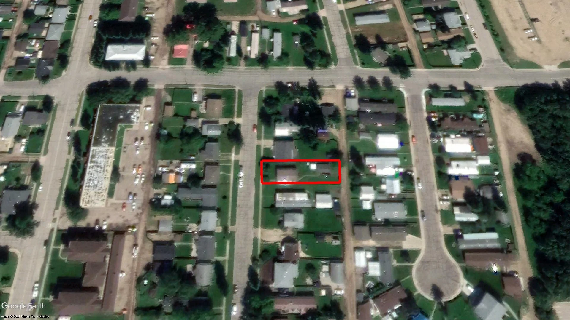 Tax sale property at 5411-46 st., Whitecourt - Photo 2