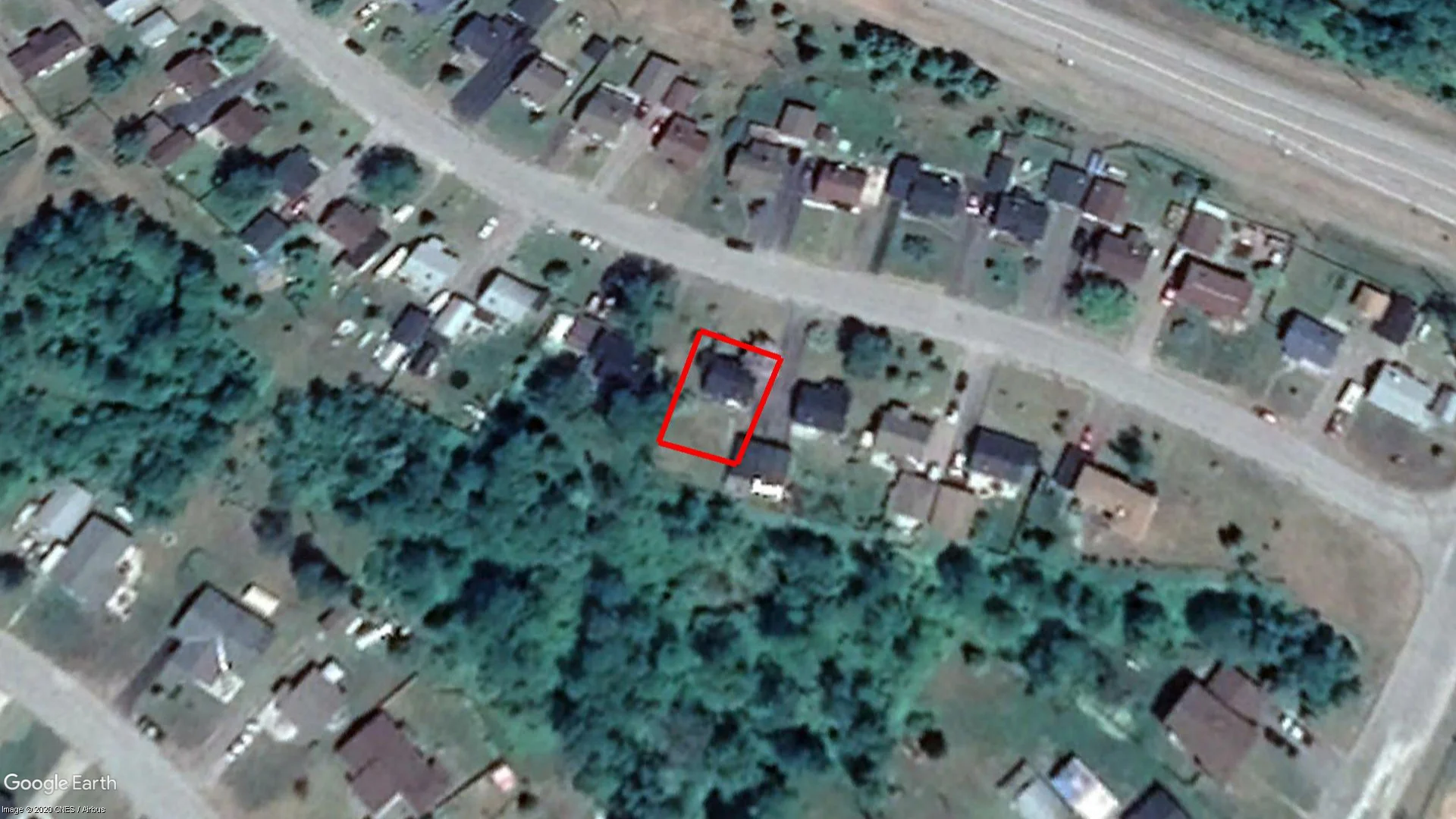 Tax sale property at 16 Elizabeth Ave., Terrace Bay, Terrace Bay - Photo 2