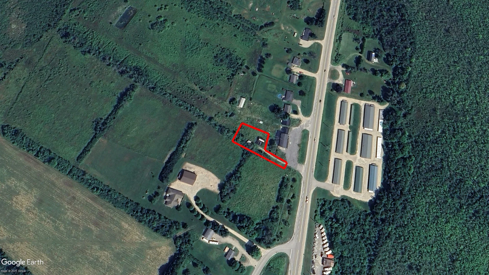 16918 Highway 7, Perth