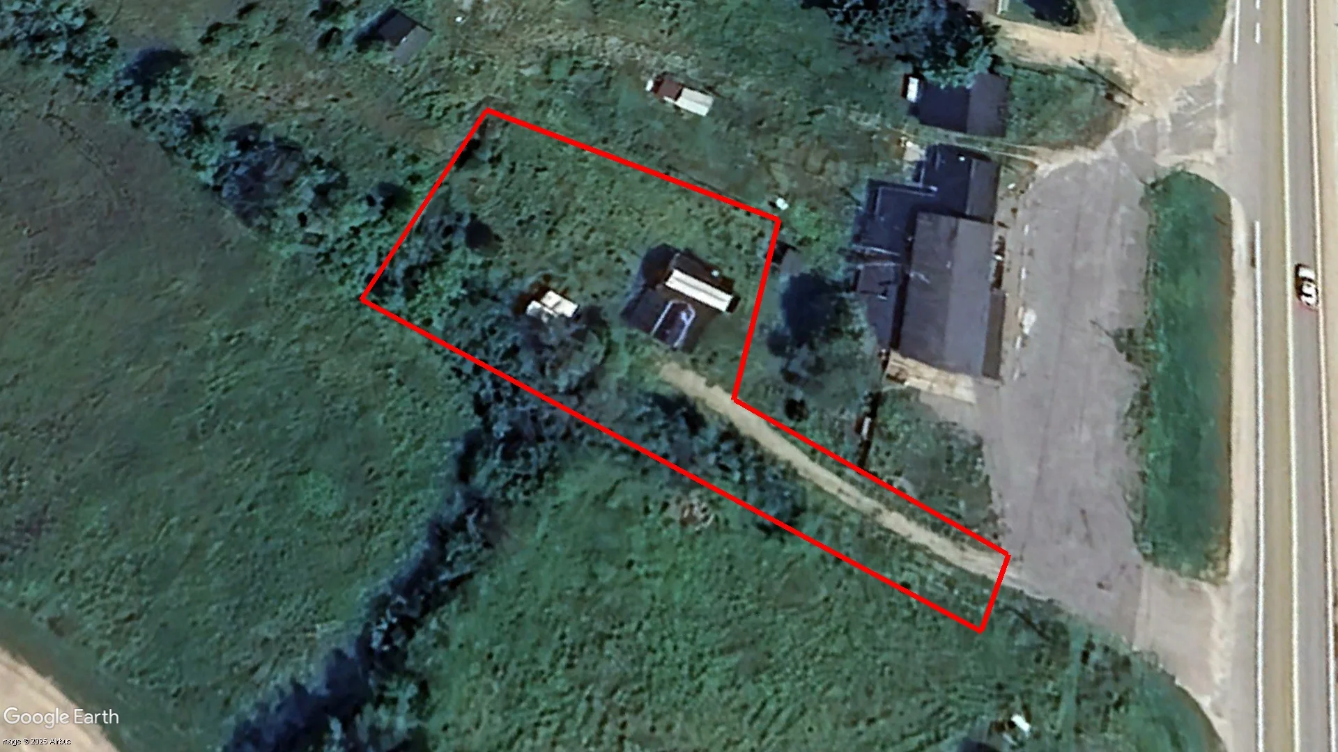 16918 Highway 7, Perth