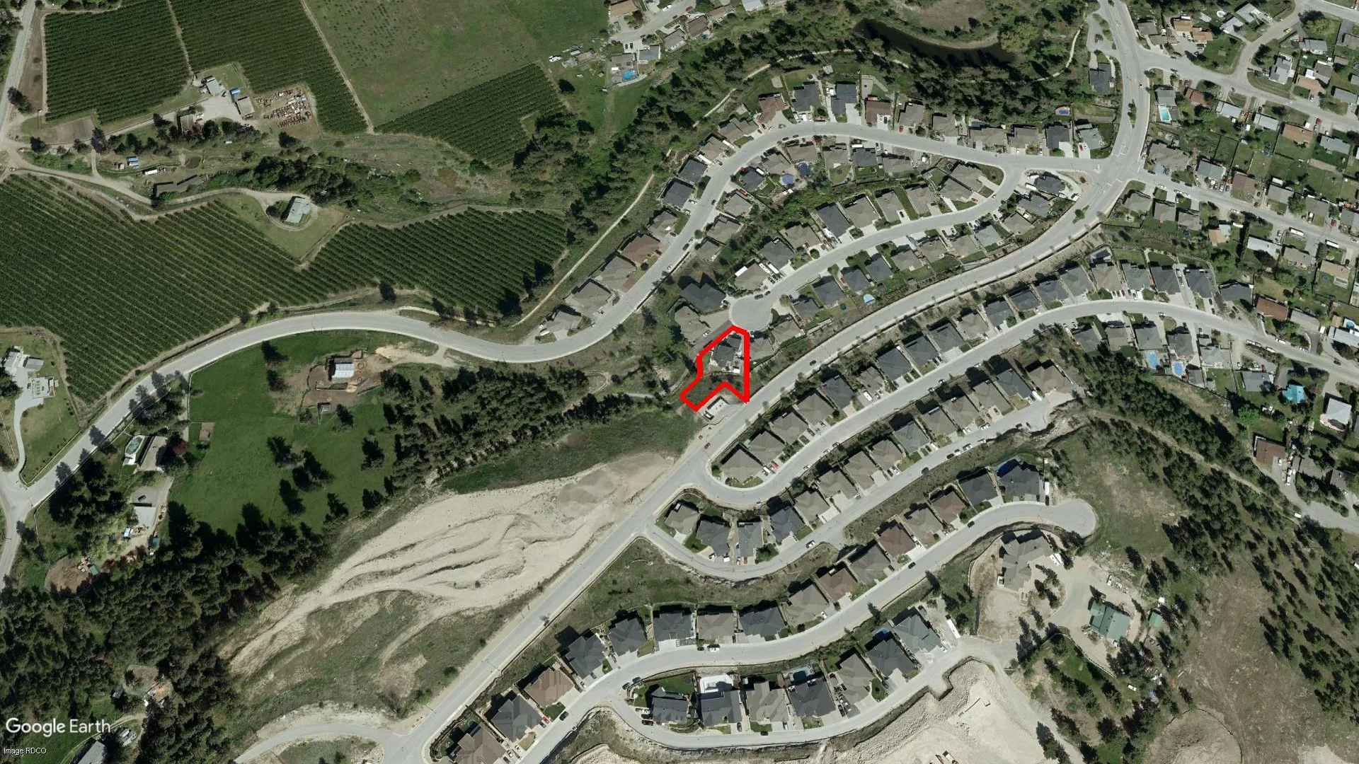 Tax sale property at 2001 KLOPPENBURG CRT KELOWNA V1P 1N6, Kelowna - Photo 3