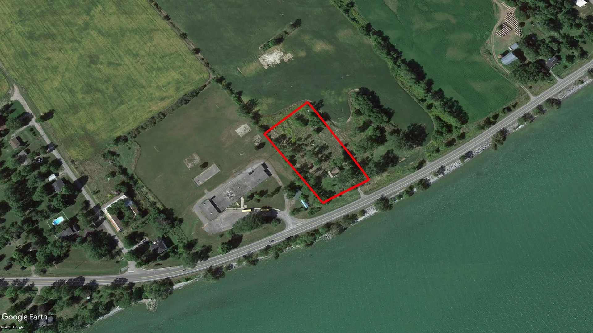 Tax sale property at 7771 Highway 33, Bath, Greater Napanee - Photo 2