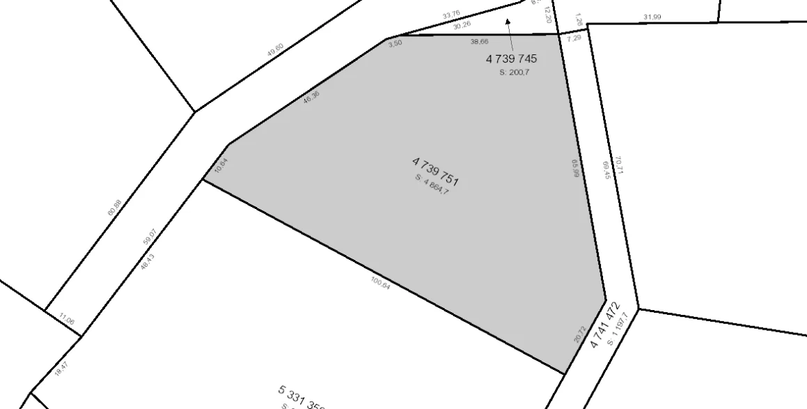 Tax sale property at 140, chemin Lesage, La Vallee-de-la-Gatineau - Photo 5