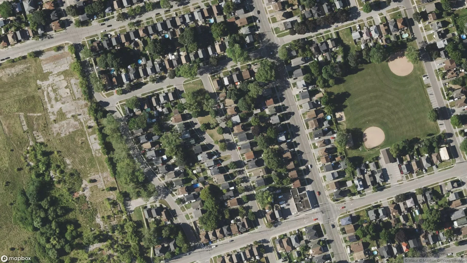 Tax sale property at , Oshawa - Photo 2