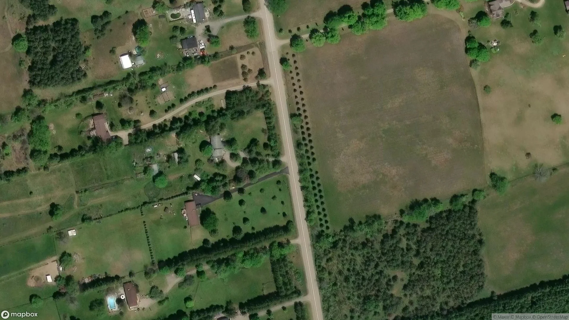 Tax sale property at , Adjala-Tosorontio - Photo 2